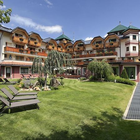 Tevini Dolomites Charming Hotel Commezzadura Esterno foto