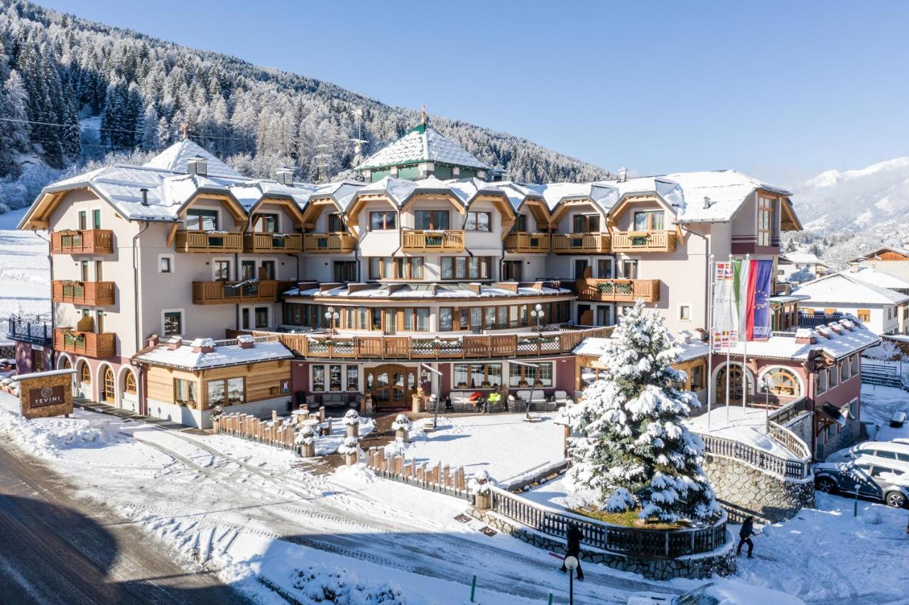 Tevini Dolomites Charming Hotel Commezzadura Esterno foto