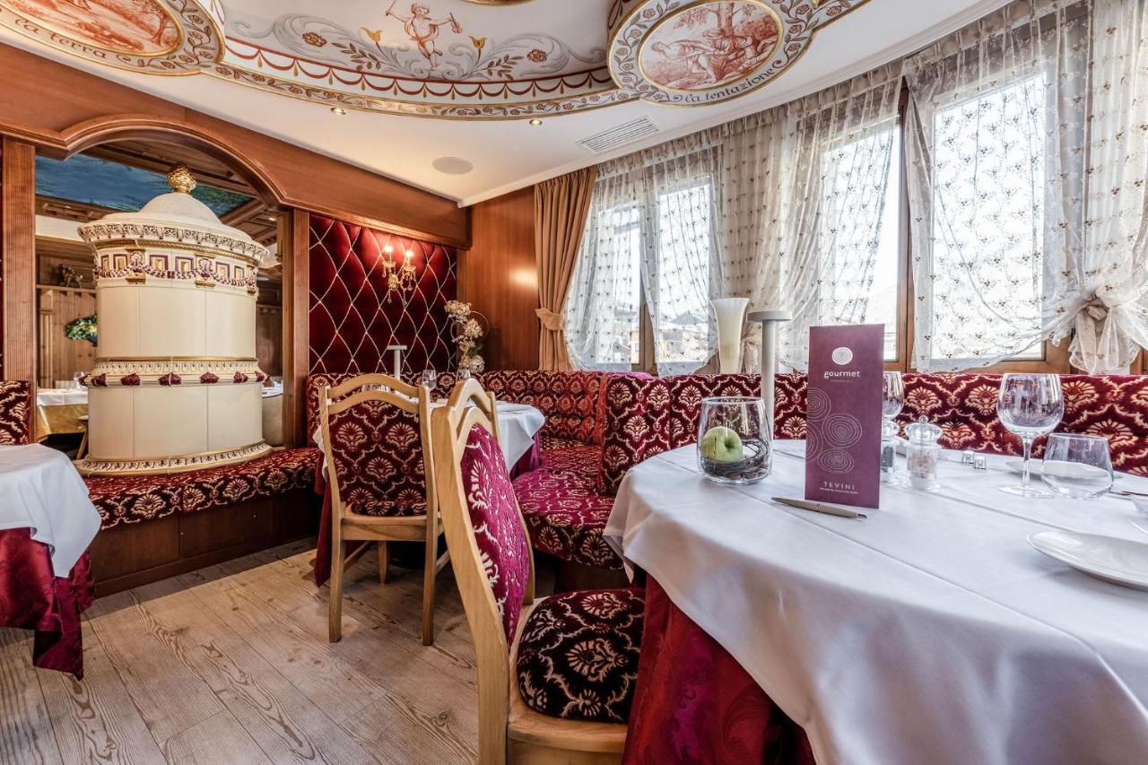 Tevini Dolomites Charming Hotel Commezzadura Esterno foto