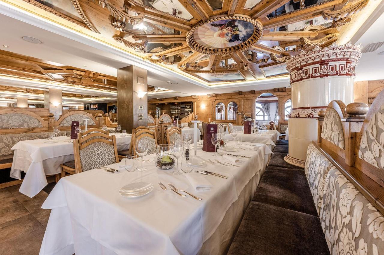 Tevini Dolomites Charming Hotel Commezzadura Esterno foto