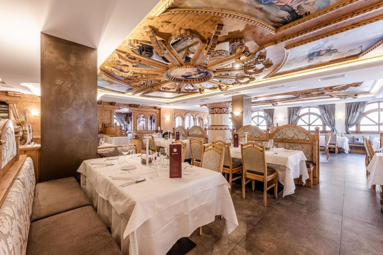 Tevini Dolomites Charming Hotel Commezzadura Esterno foto
